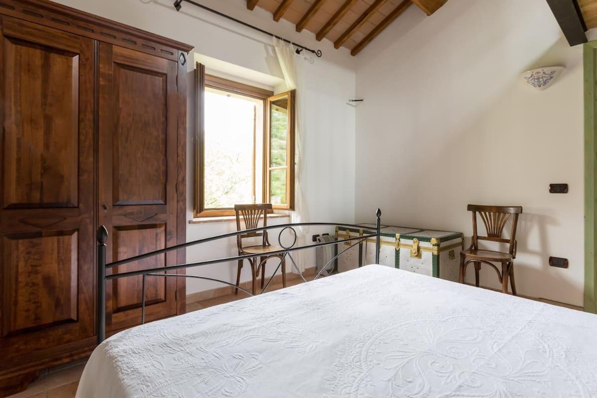 Casa Ridente Nella Valle Del Menotre Con Giardino Pale Kültér fotó
