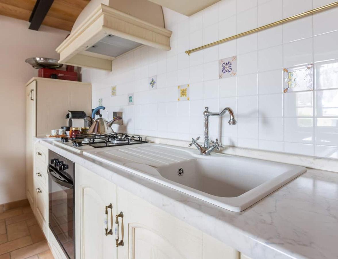 Casa Ridente Nella Valle Del Menotre Con Giardino Pale Kültér fotó